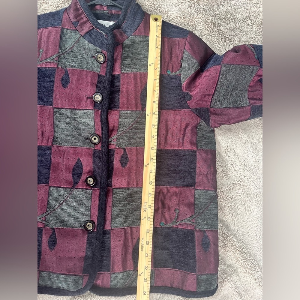 Graff Multimedia Tapestry Patchwork Button Down C… - image 5